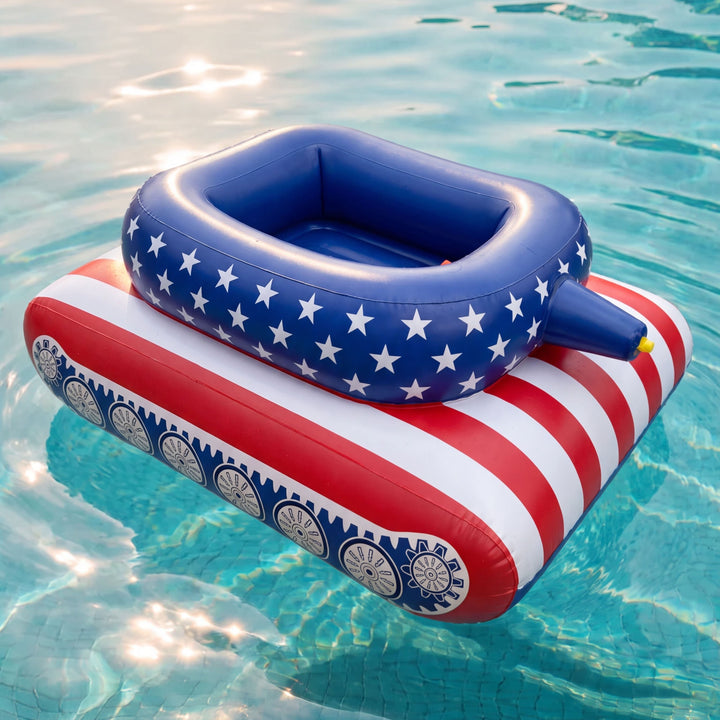 Water tank for inflatable water jet tank