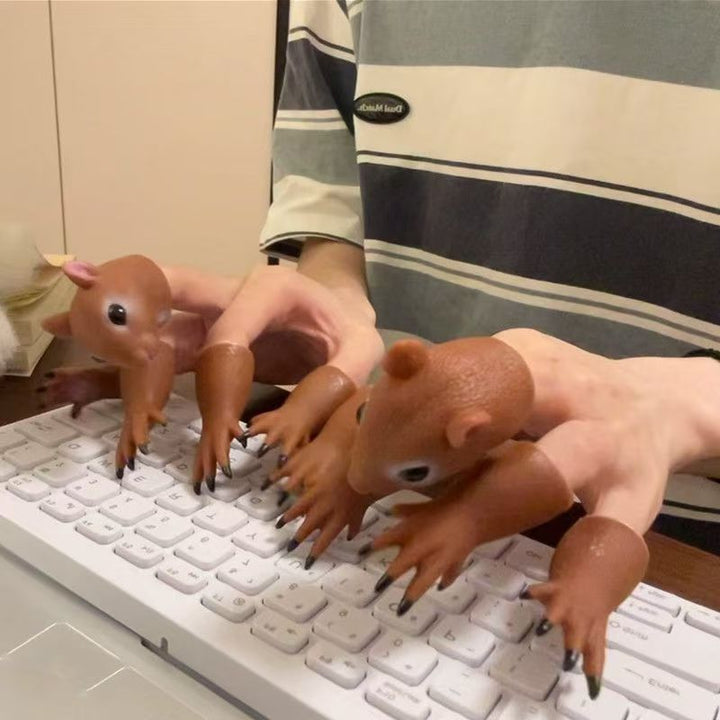 Decompression squirrel finger sleeves
