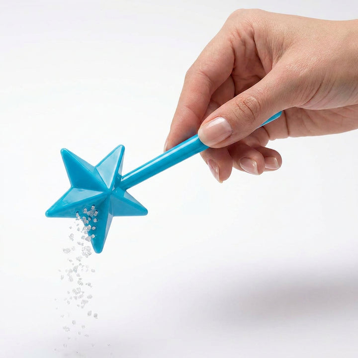 Star-shaped salt sprinkler