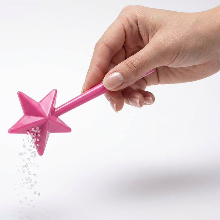 Star-shaped salt sprinkler