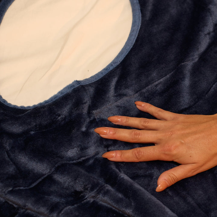 Middle Hole Couple Intimate Blanket