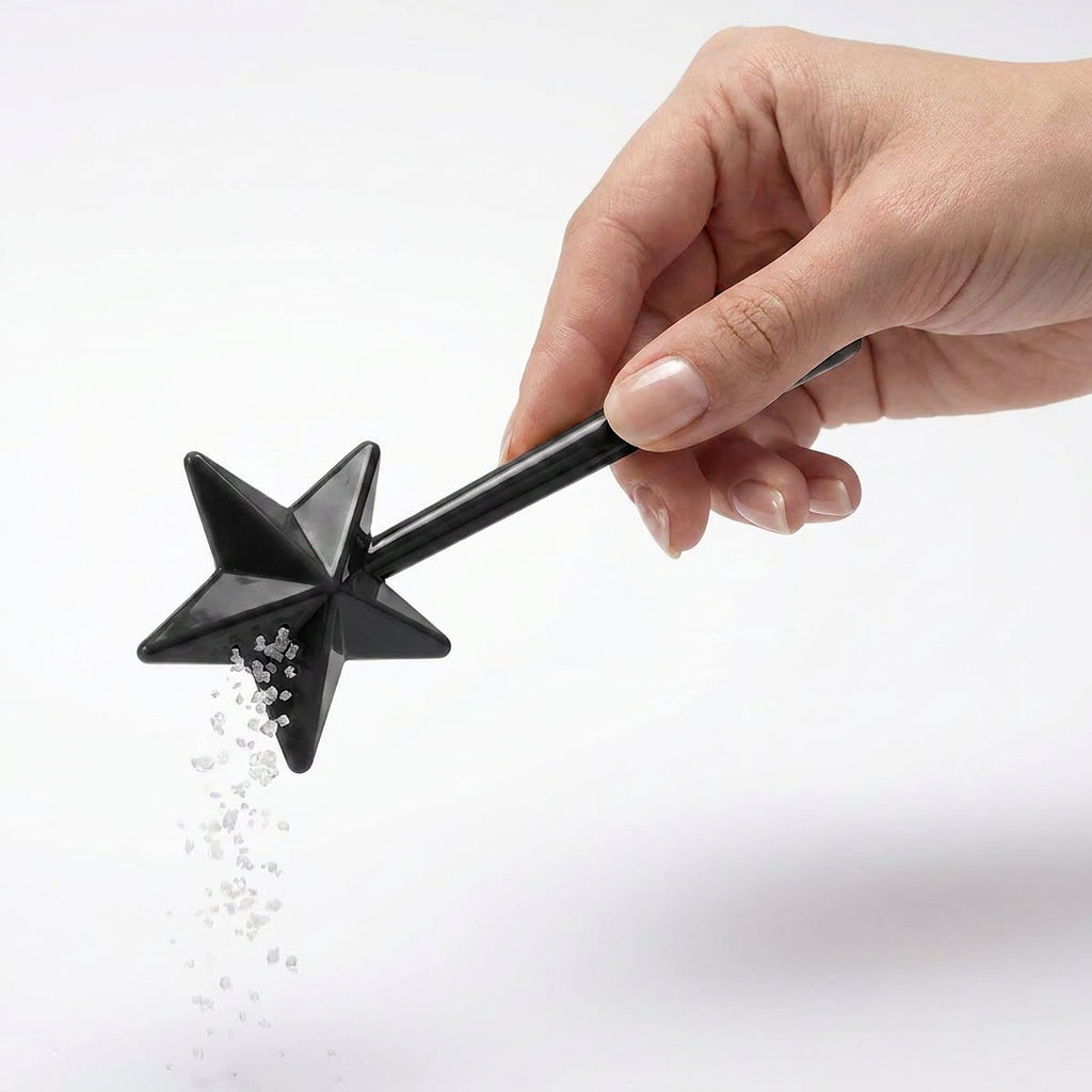 Star-shaped salt sprinkler