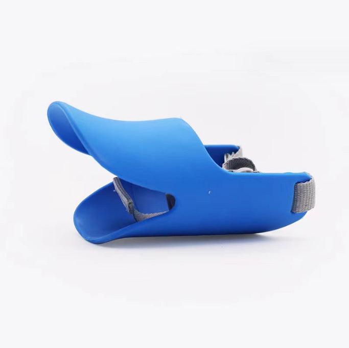 Silicone anti-bite muzzle for dogs