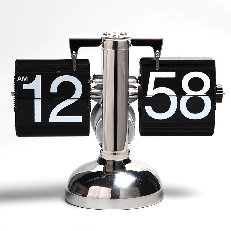 Automatic page turning mechanical clock