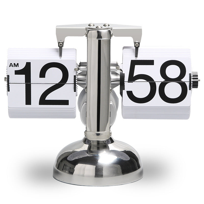 Automatic page turning mechanical clock