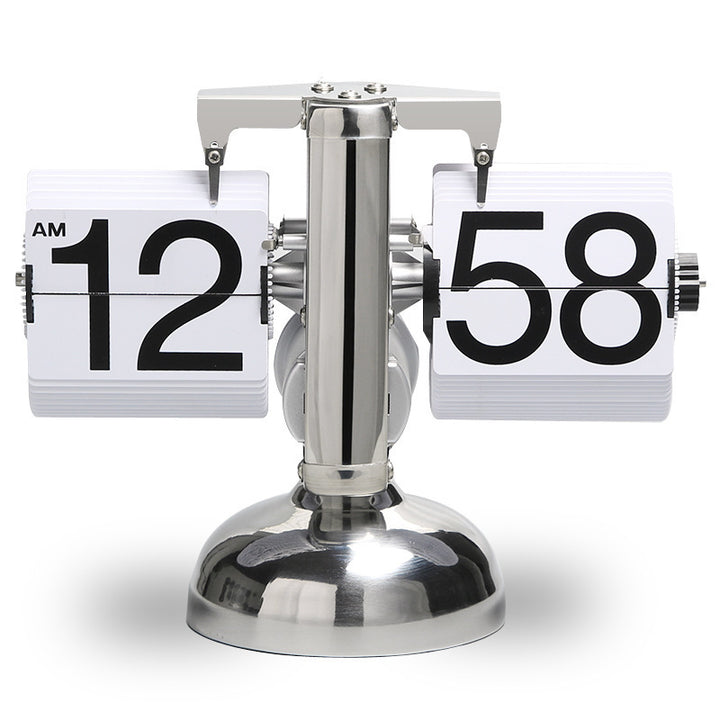 Automatic page turning mechanical clock