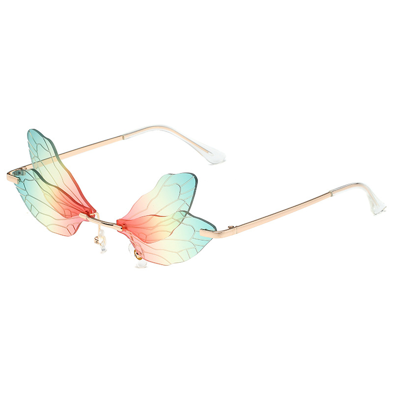 Dragonfly-wing gradient sunglasses