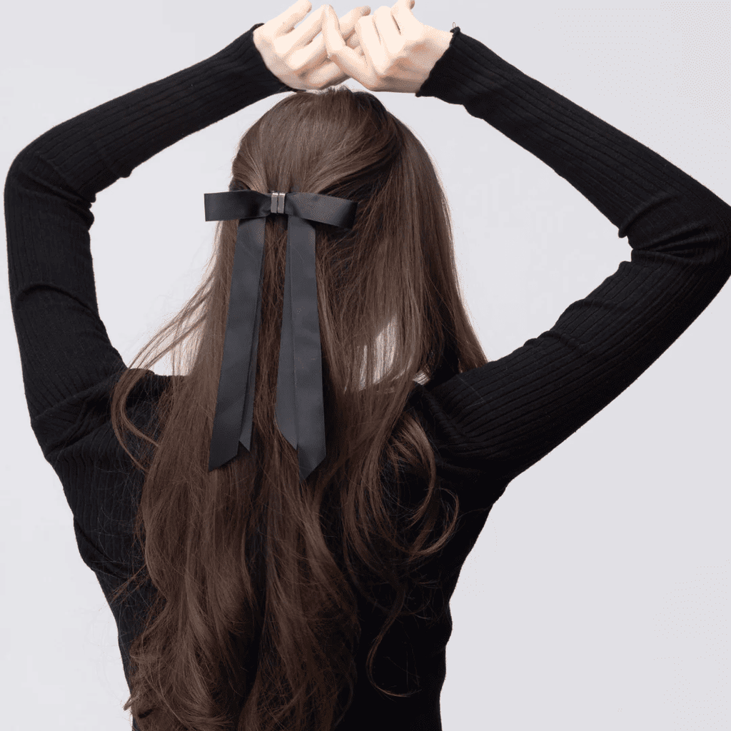 Magnetic bow hair clip