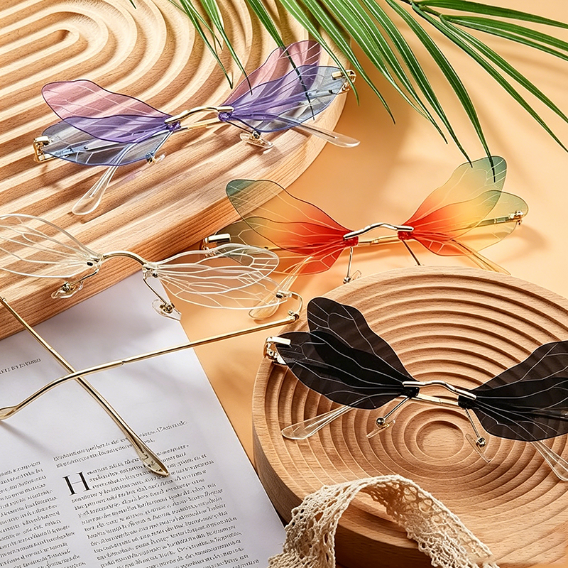 Dragonfly-wing gradient sunglasses