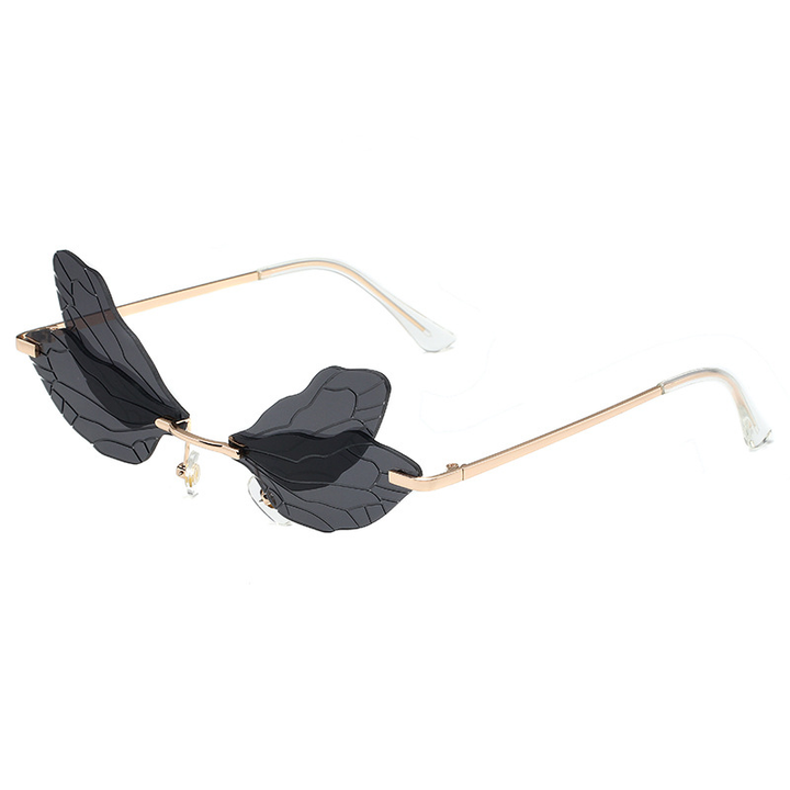 Dragonfly-wing gradient sunglasses