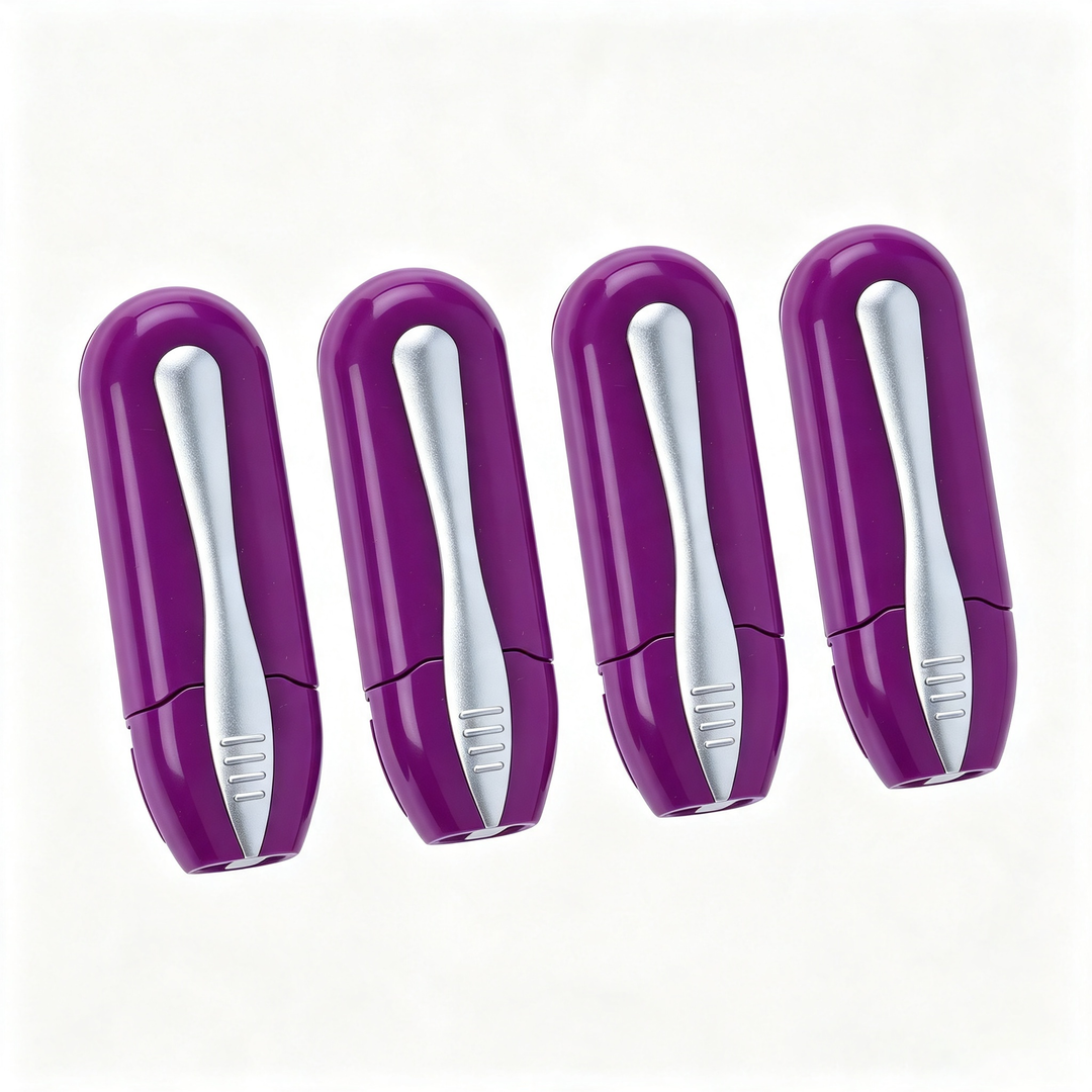 Eyeglasses cleaning brush