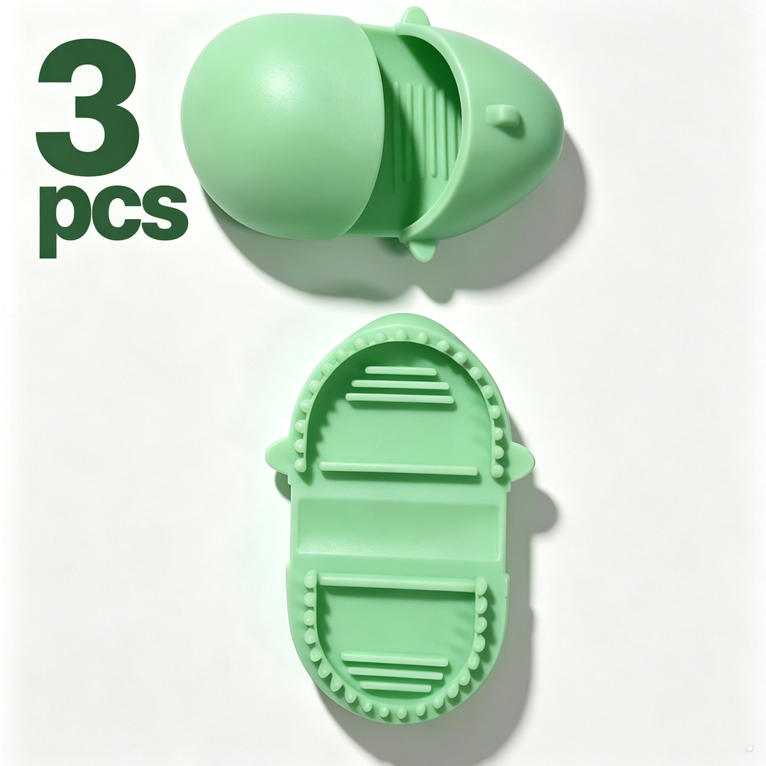 Silicone tick traps for cats and dogs
