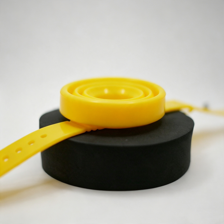 Wrist-worn folding water bottle
