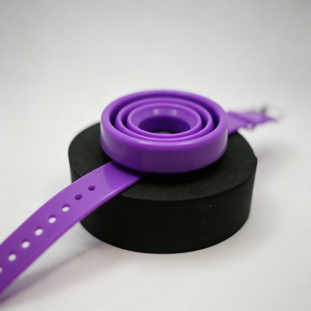 Wrist-worn folding water bottle