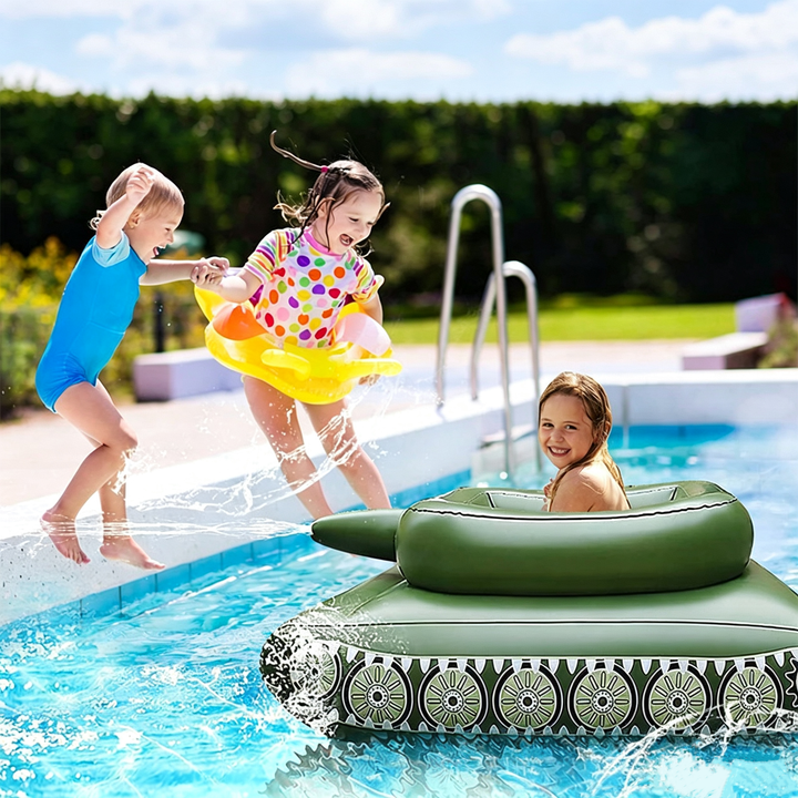 Water tank for inflatable water jet tank
