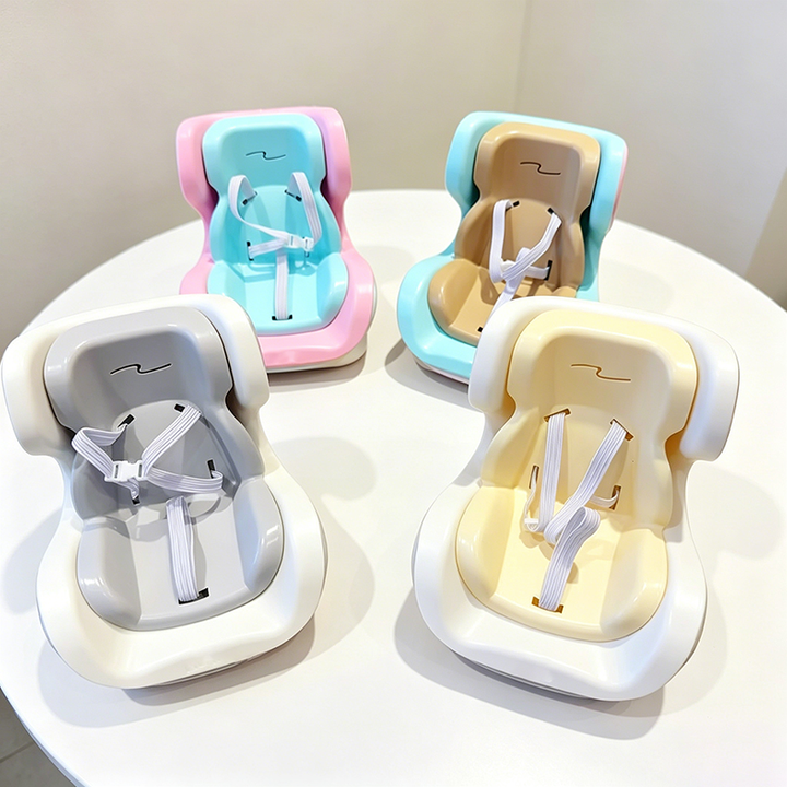 Doll-Compatible Safety Seat