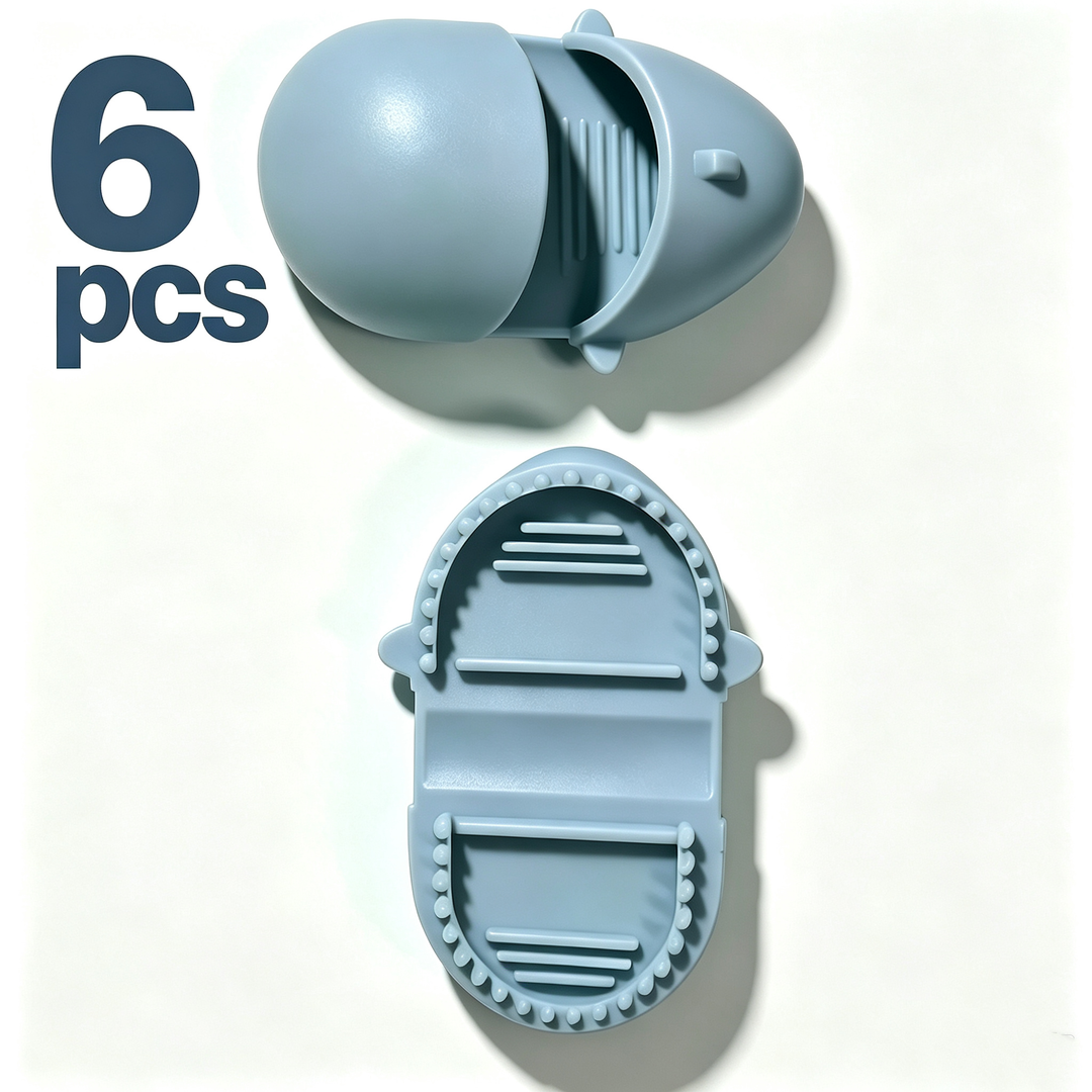 Silicone tick traps for cats and dogs
