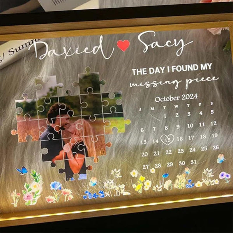 Customizable couple photo puzzle frame