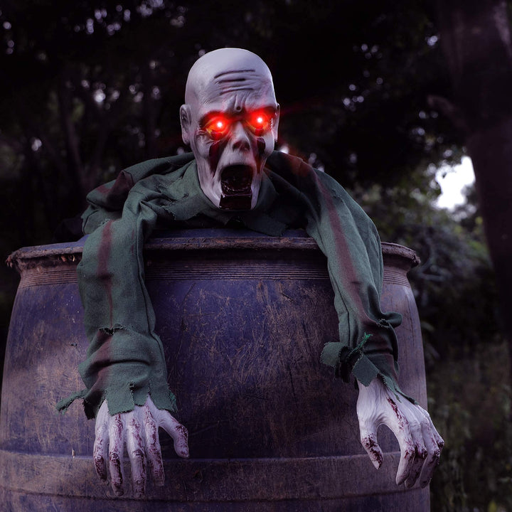 Sounding crawling ghost toy