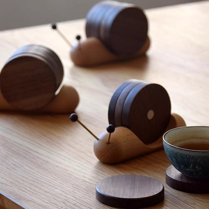 Snail Shape - Solid Wood Coaster Set