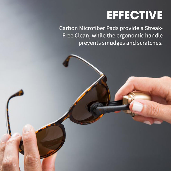Eyeglasses cleaning brush