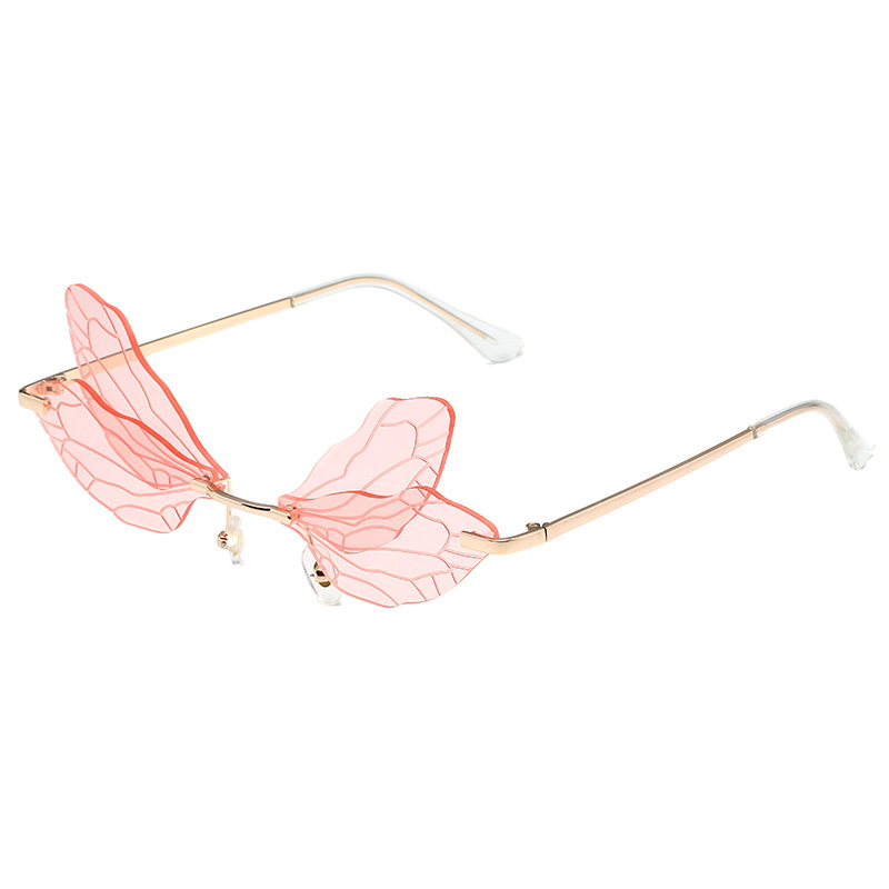 Dragonfly-wing gradient sunglasses