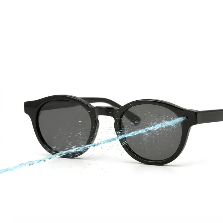 Prank Water Spraying Sunglasses