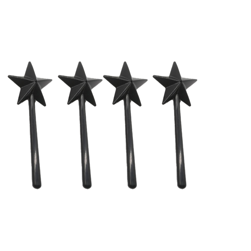 Star-shaped salt sprinkler